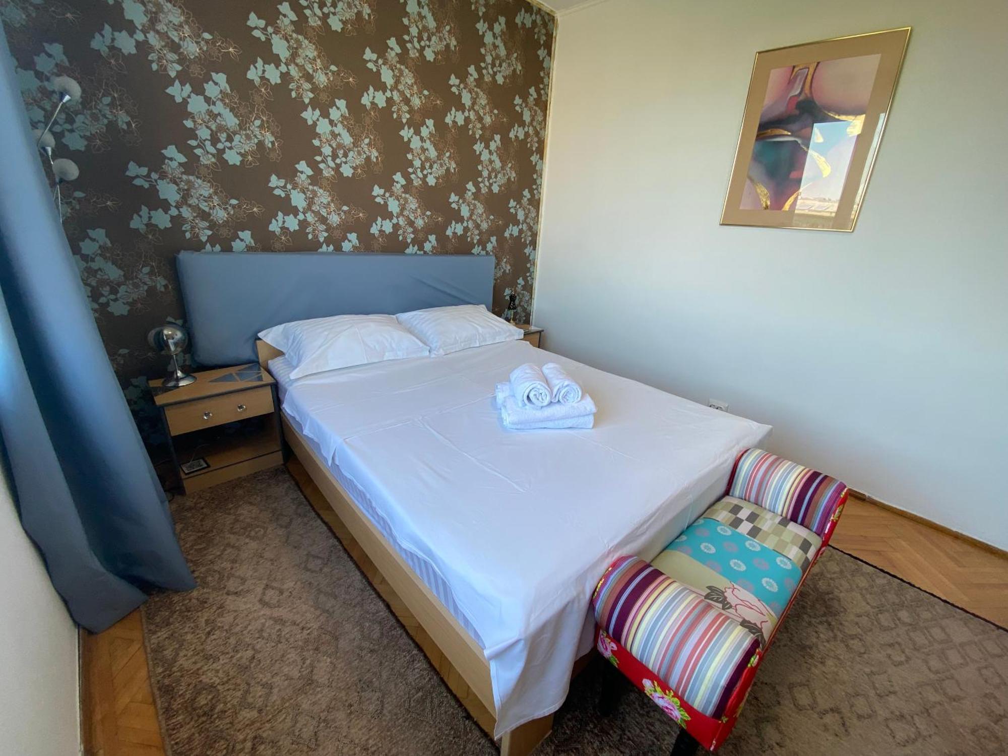The Dome, Sala Palatului, Walking Distance To The Old Town Apartment Bukares Bagian luar foto